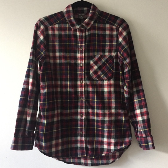 Eddie Bauer Women's Plaid button down shirt - Picture 1 of 13
